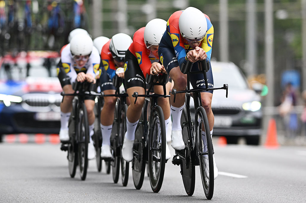 Ellen van Dijk leads Lidl-Trek during the opening team time trial at 11th La Vuelta Femenina 2025 