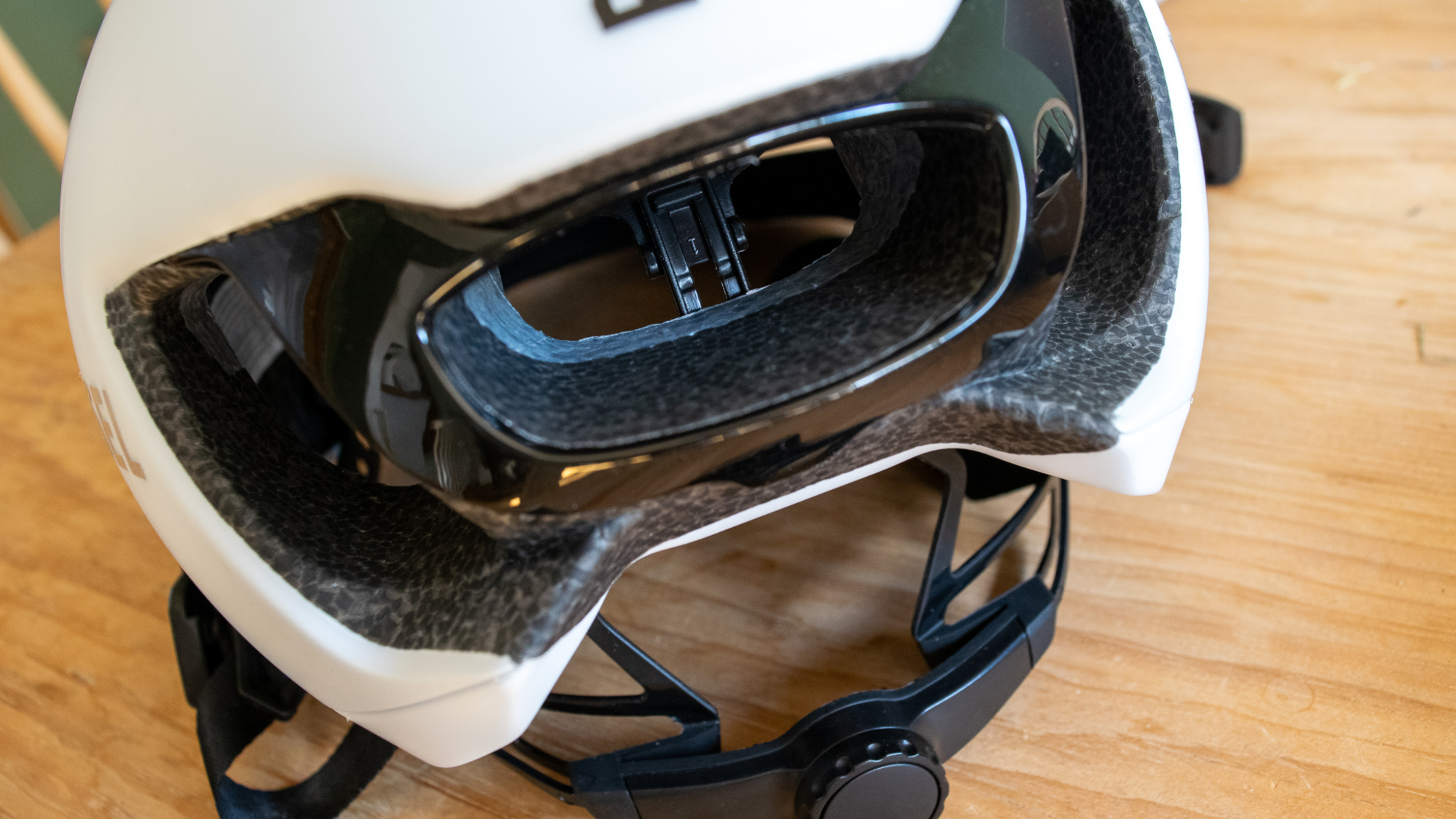 The Van Rysel FCR helmet on a plain background