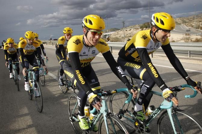 Team LottoNL-Jumbo out training in Spain