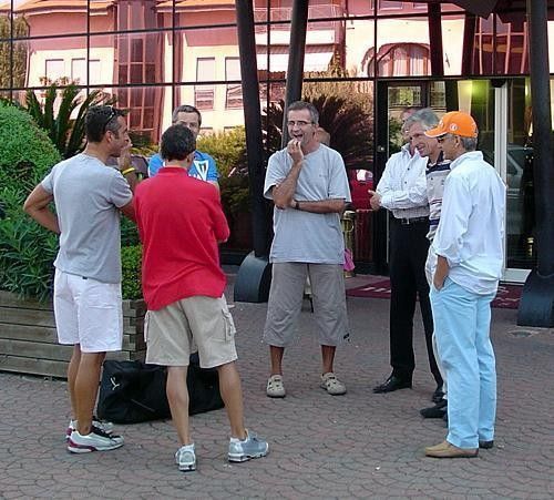Andrea Agostini (L)