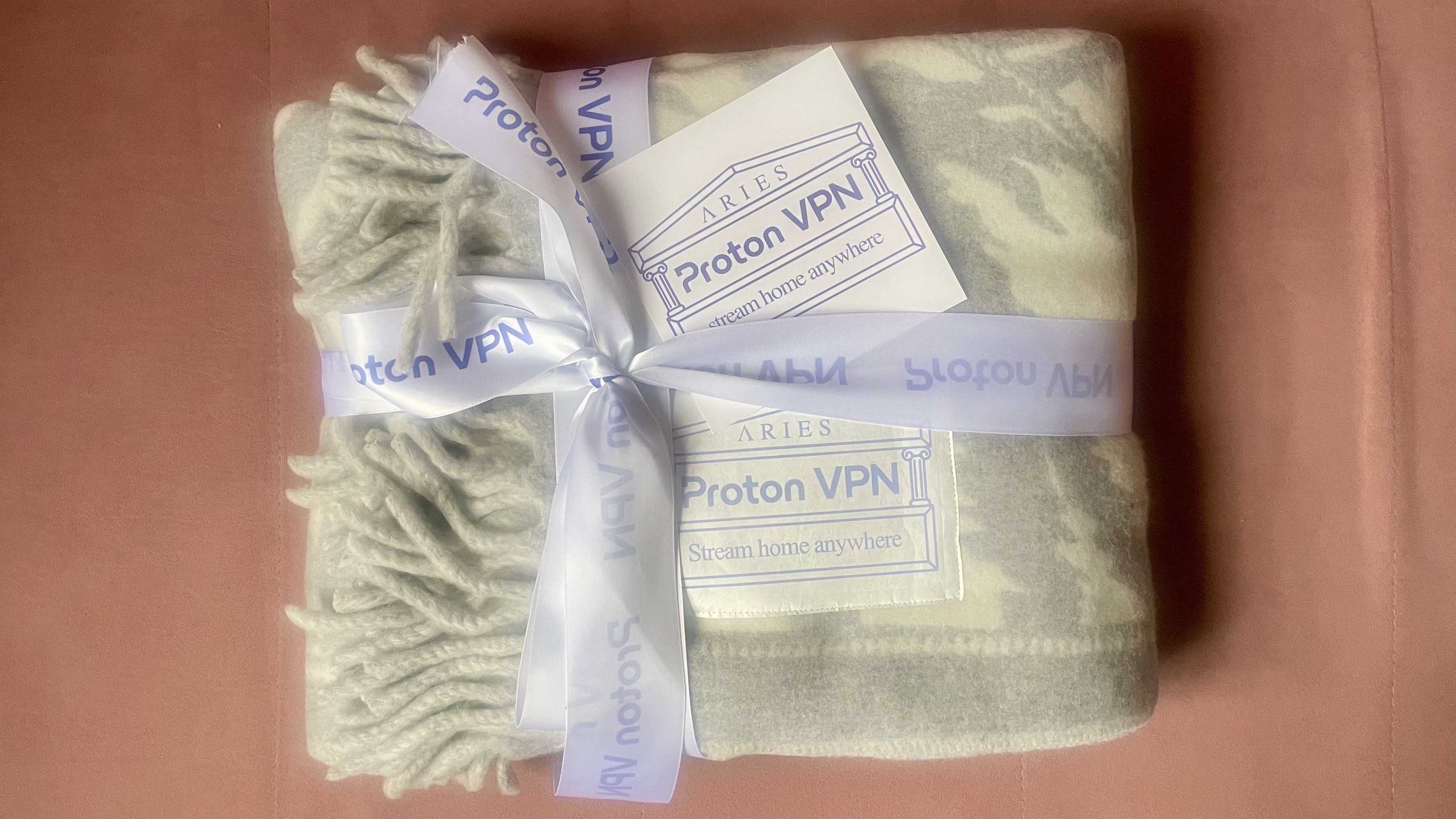 Proton VPN/Aires blanket