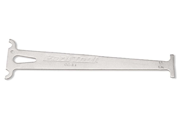 Watch How to check a chain for wear Cycling Weekly