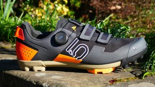Five Ten Kestrel Pro XC Clipless Boa MTB shoe pictured from the side