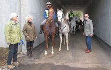 Underpass_Jane_van_Lennep_with_empty_horse_IMG_2020.jpg