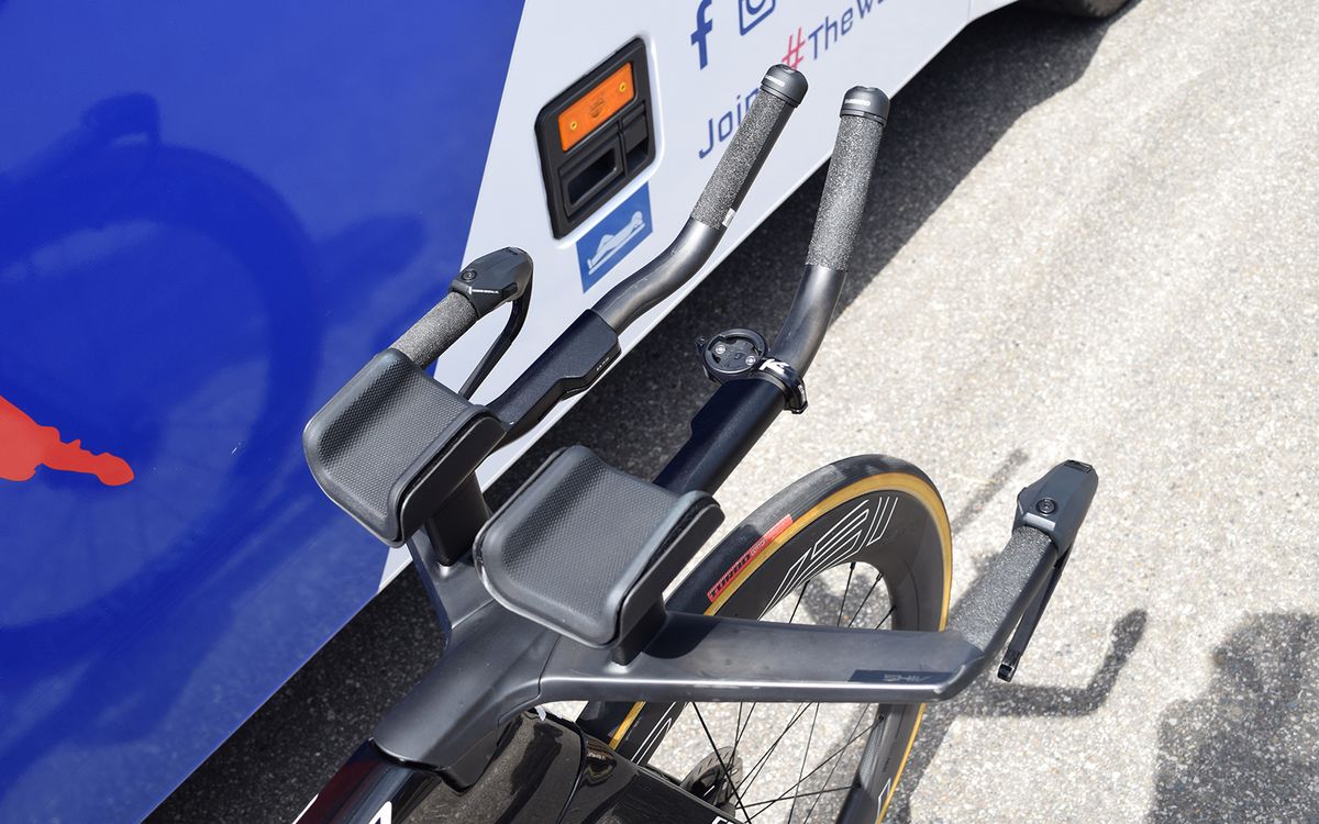 A look at Julian Alaphilippe's cockpit