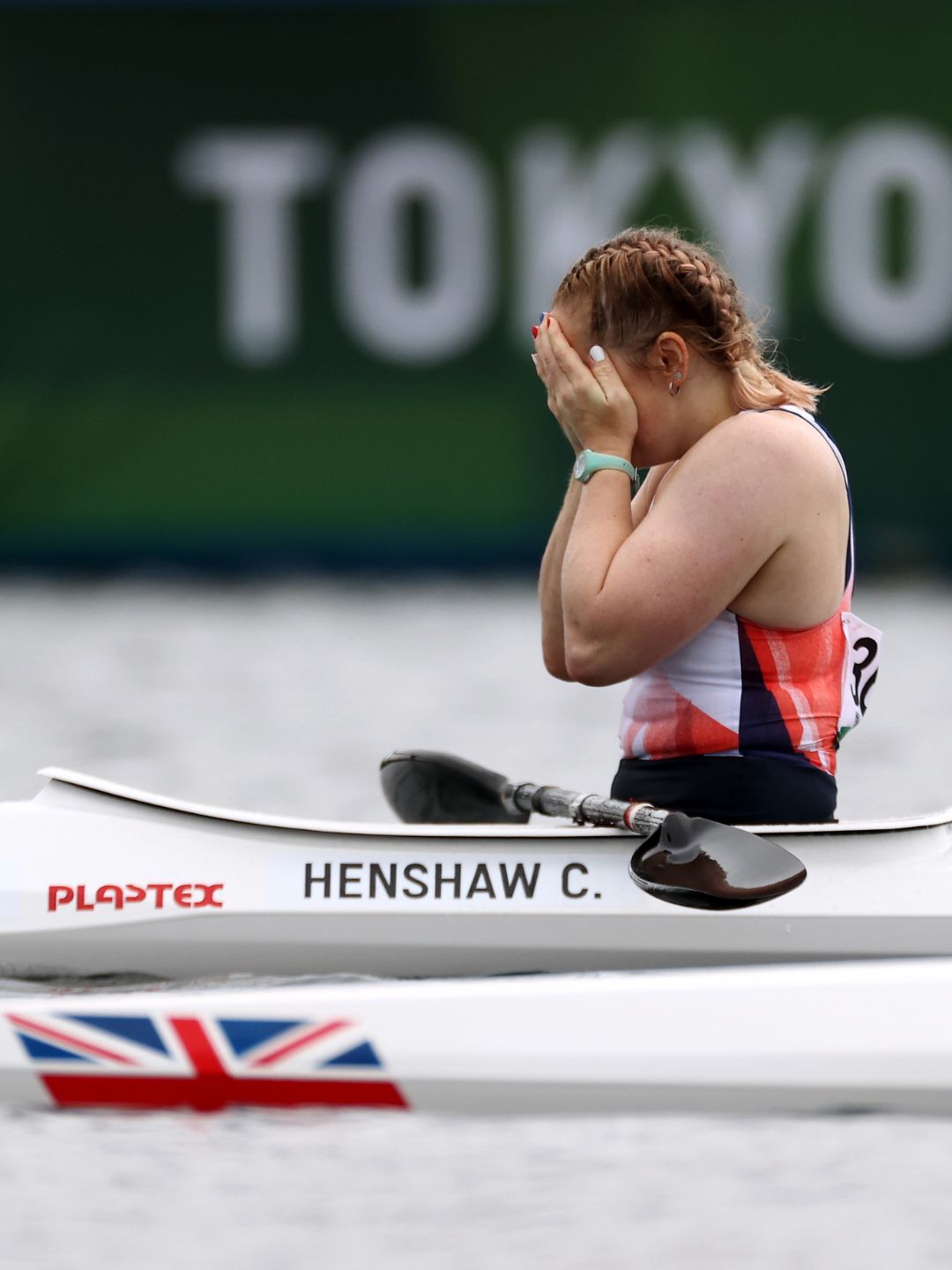 Female athletes who suffer from endometriosis: Stef Williams, Charlotte Henshaw and Lillie Bleasdale