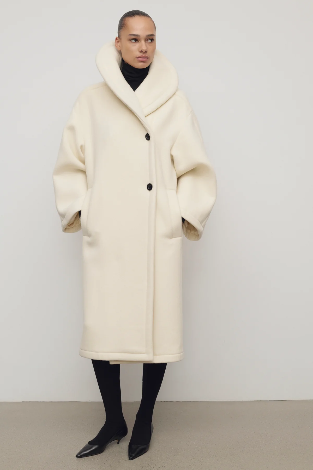 Regino Coat in Virgin Wool