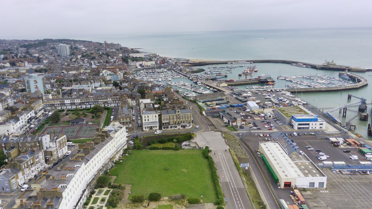 Aerial photos of Ramsgate in the UK taken on the FIMI X8 Mini