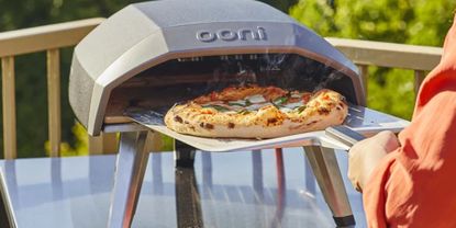 Image of Ooni pizza oven 