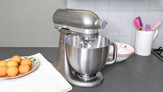 KitchenAid Artisan Plus stand mixer review