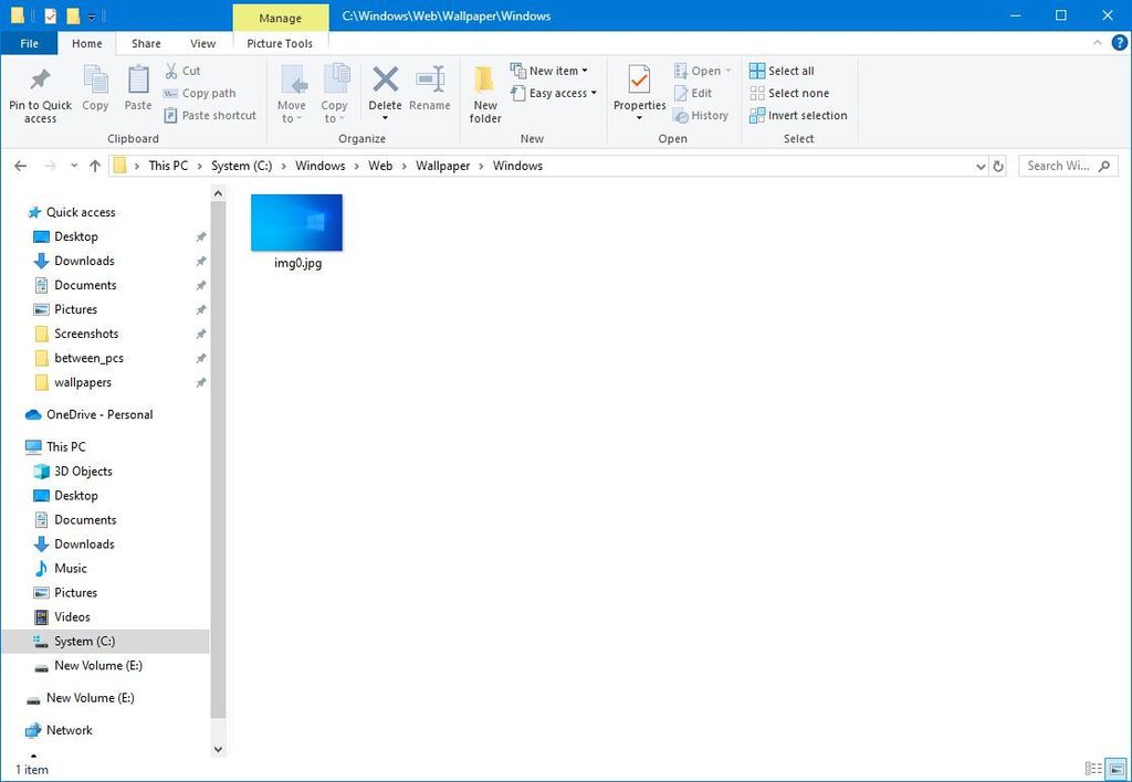 Windows 10 default wallpaper location