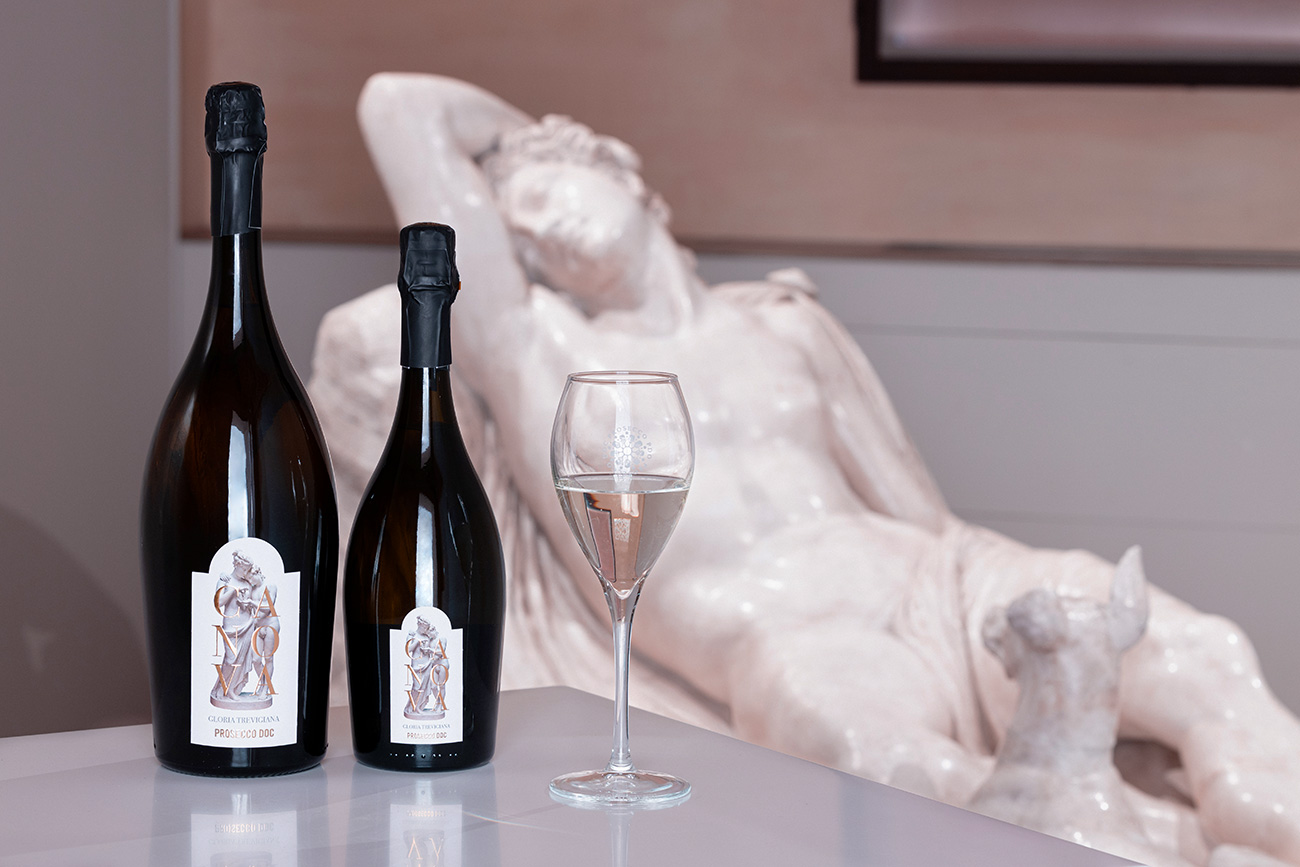Prosecco_Canova_bottles.jpg