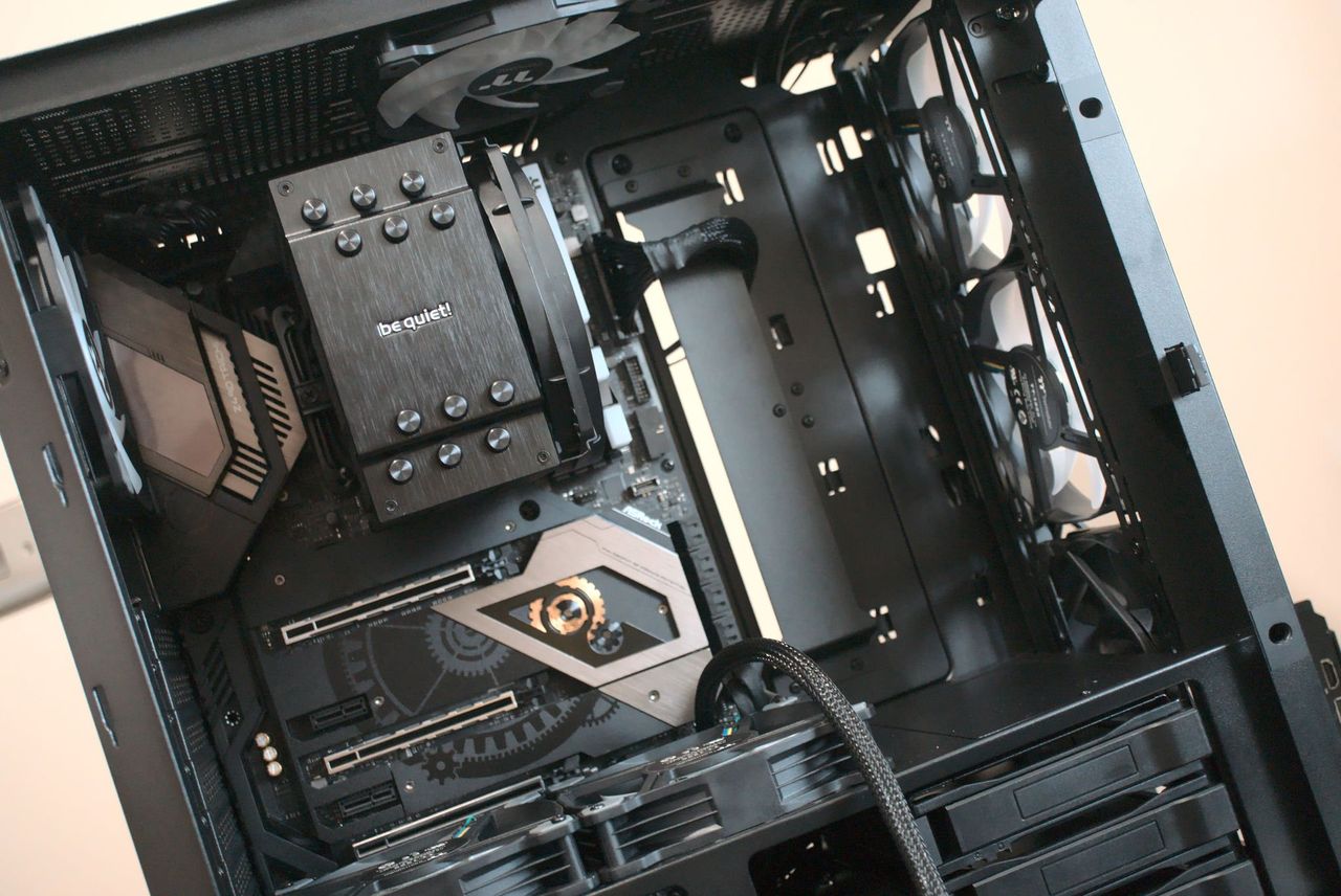Razer Tomahawk