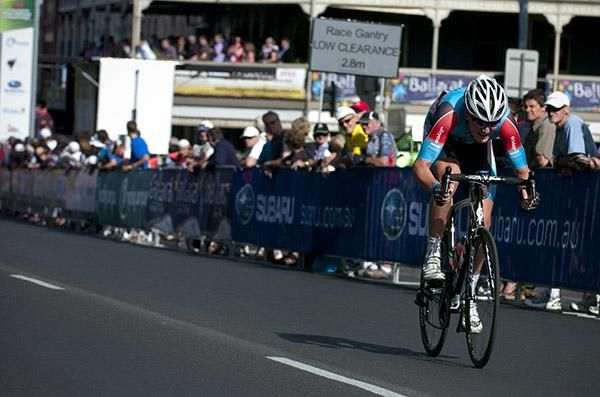 Aaron Donnelly from New South Wales tried to take the race on in the concluding laps.