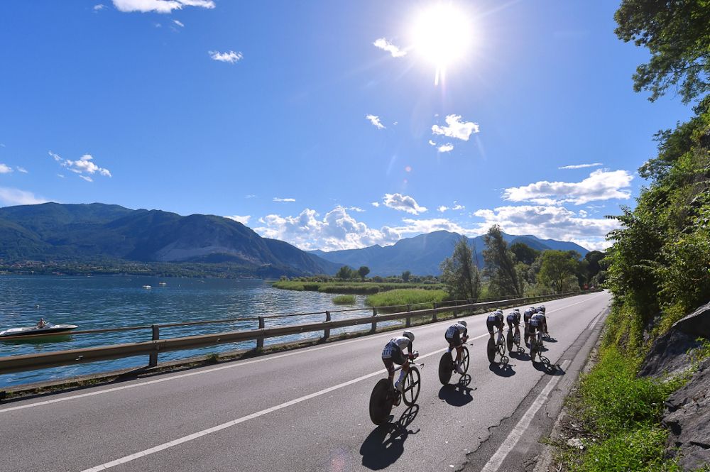 Team Sunweb ride to victory in the opening Giro Rosa time trial