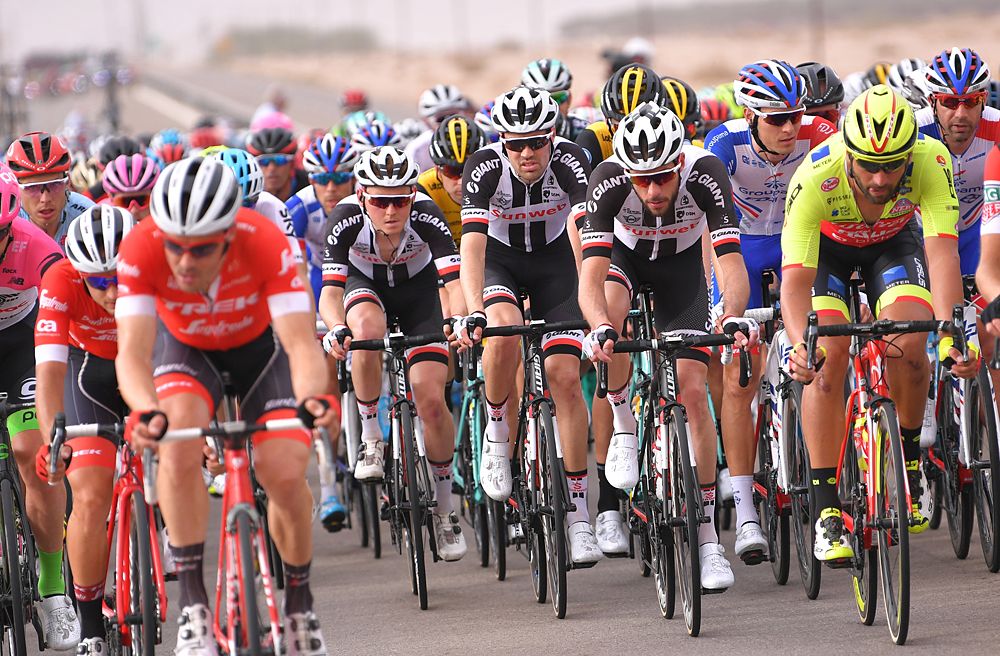 Tom Dumoulin and Sunweb in the field during stage 3 at the Giro d'Italia