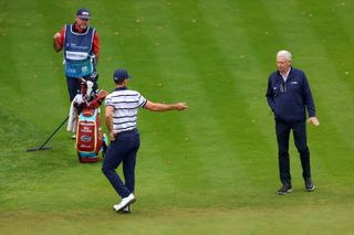 Billy Horschel talks to a Rules official