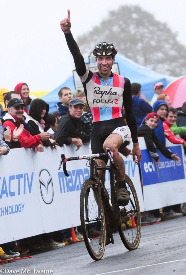 Jeremy Powers (Rapha-Focus) comes from behind to win at Gloucester