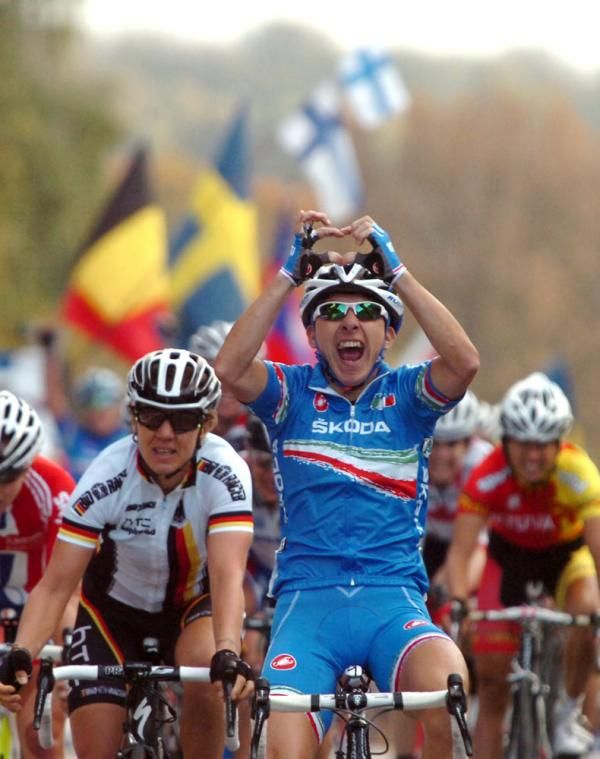 Bronzini begins her victory celebrations