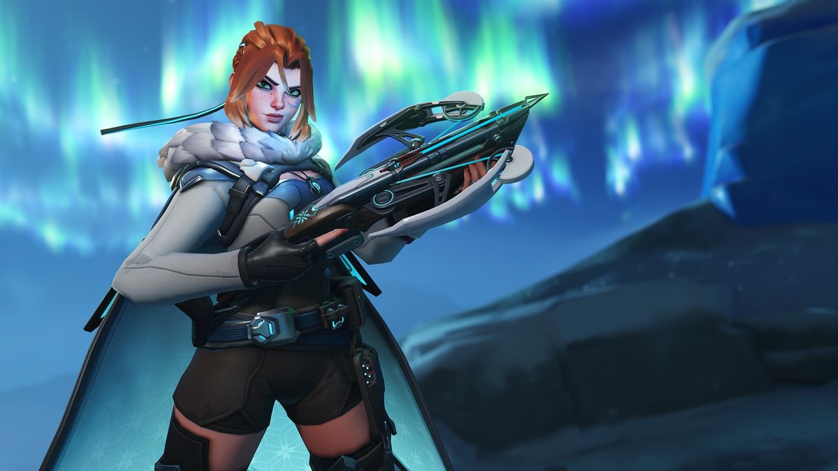 Freja poses with the Northern Lights in Overwatch 2