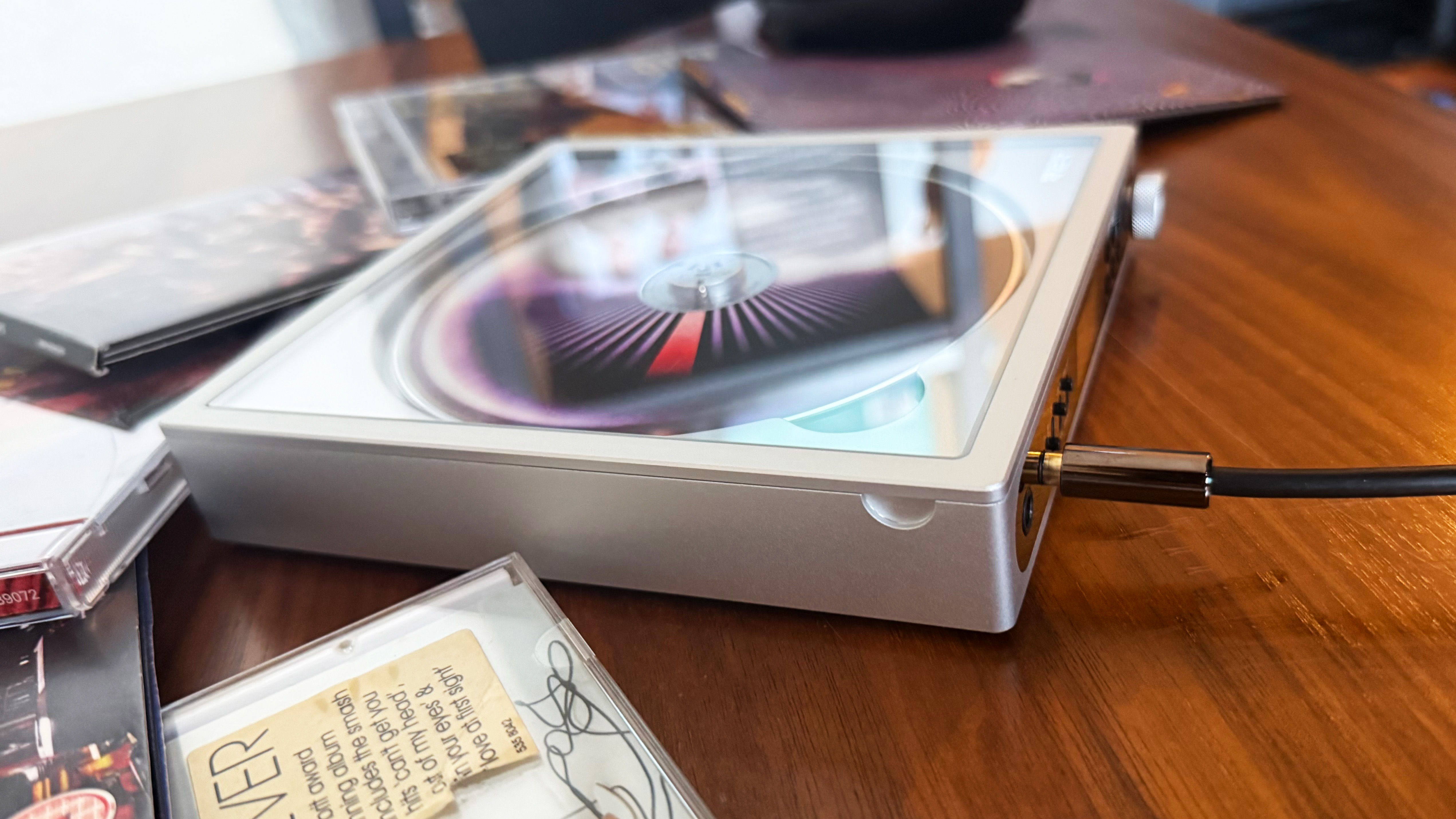 the fiio dm15 cd player playing currents by tame impala