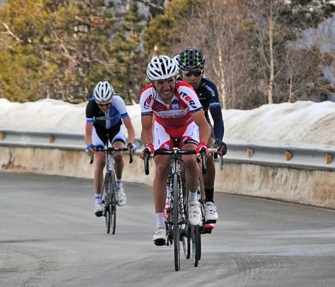 Joaquim Rodrguez (Katusha) takes up the chase with Nairo Quintana (Movistar)