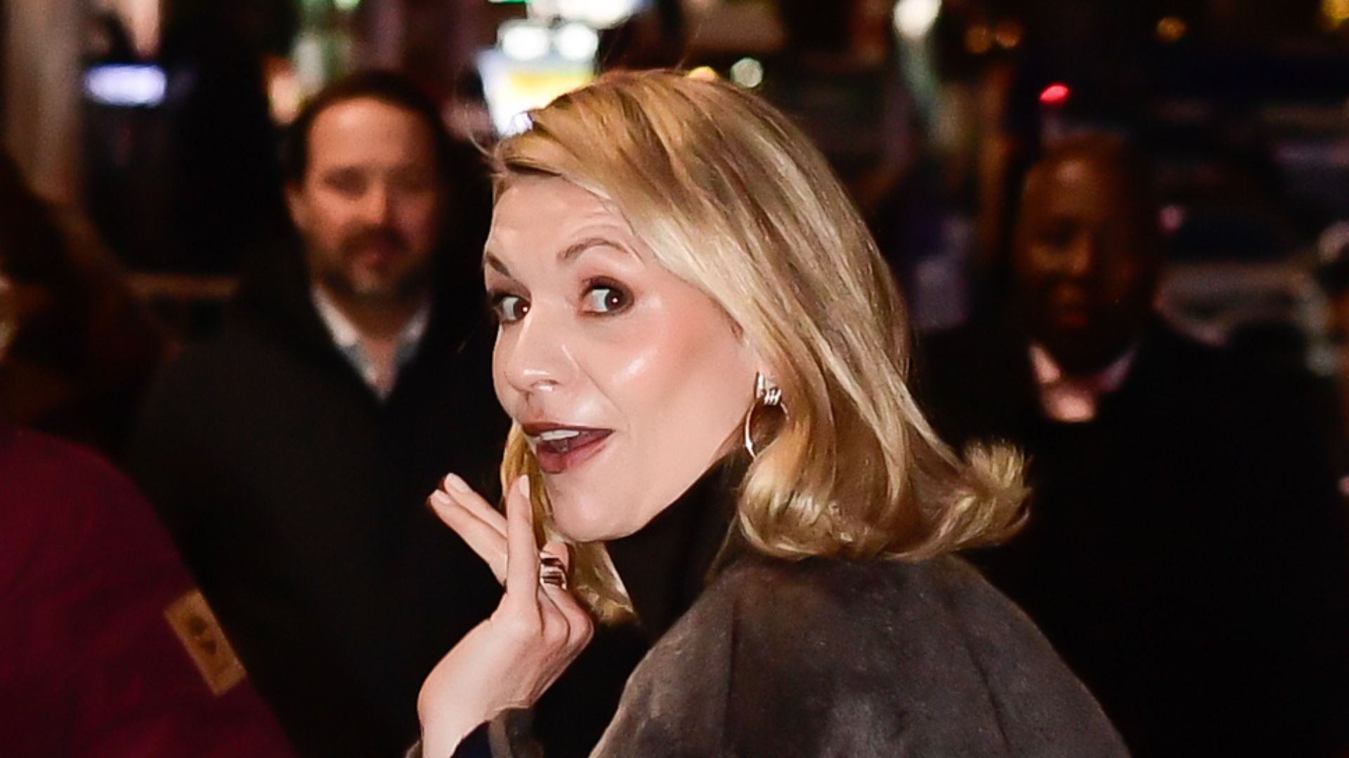 Claire Danes wearing brown faux fur coat in New York City on 11 November, 2025