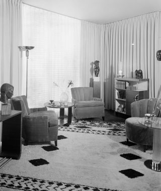 Hedrich Blessing, House of Tomorrow Living Room, 1933. Courtesy of Chicago History Museum, i151309_pm