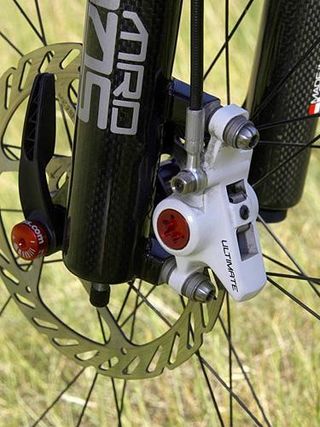 Avid uses a one-piece magnesium design for its Juicy Ultimate caliper.