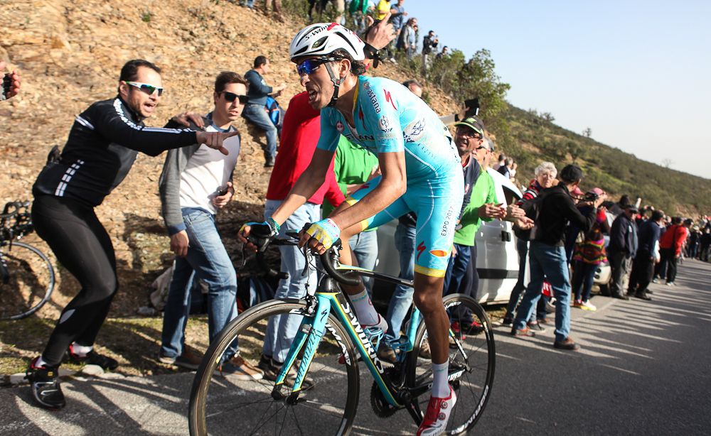 Fabio Aru (Astana) fights his way up the final climb at Algarve