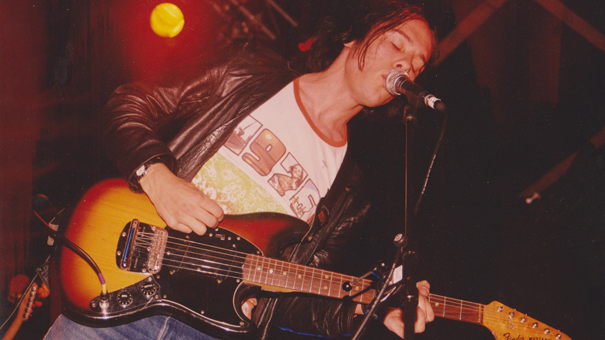 Ryan Jarman with his '70s Fender Mustang (Leeds Festival 2002),