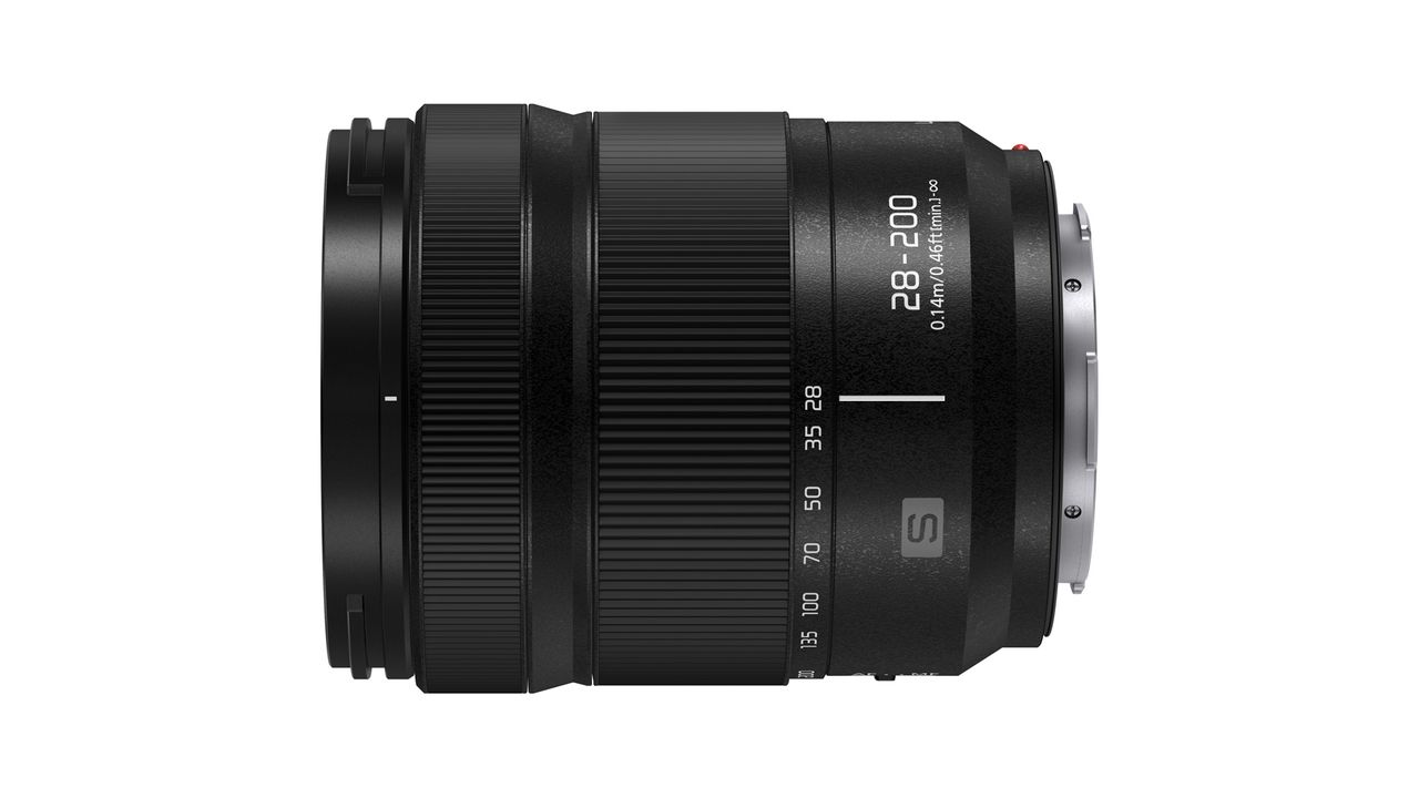Panasonic LUMIX S 28-200mm F4-7.1 MACRO lens on a white background