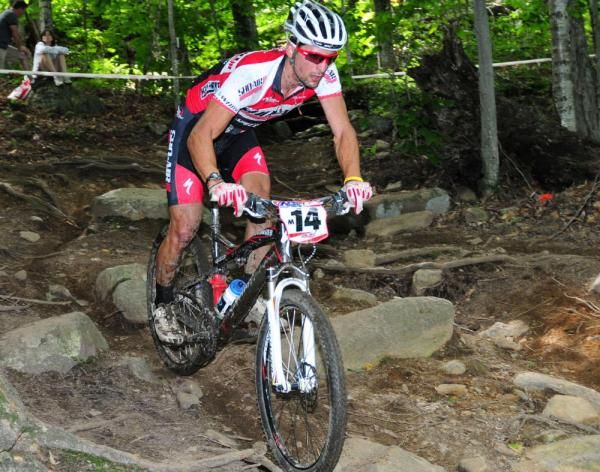 Jam Jurekovic (Sho-Air/Specialized) descending through a rock garden