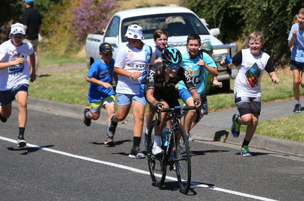 Kenny Elissonde (Team Sky) is cheered on