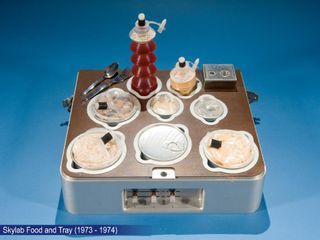 kylab Space Station Food and Tray (1973 - 1974)