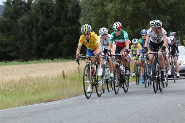 Emma Johansson (Hitec Products), Noemi Cantele (Garmin-Cervelo) and Judith Arndt (HTC-HighRoad) at the front of the bunch with 20km to go