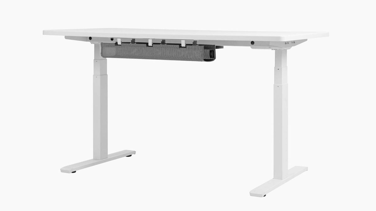 Boulies MagVida desk in white with grey backdrop