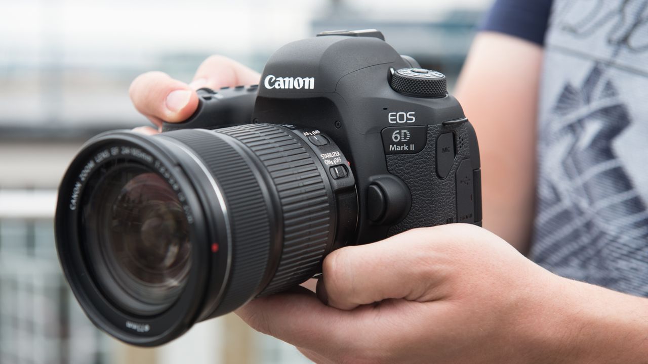 Canon EOS 6D Mark II