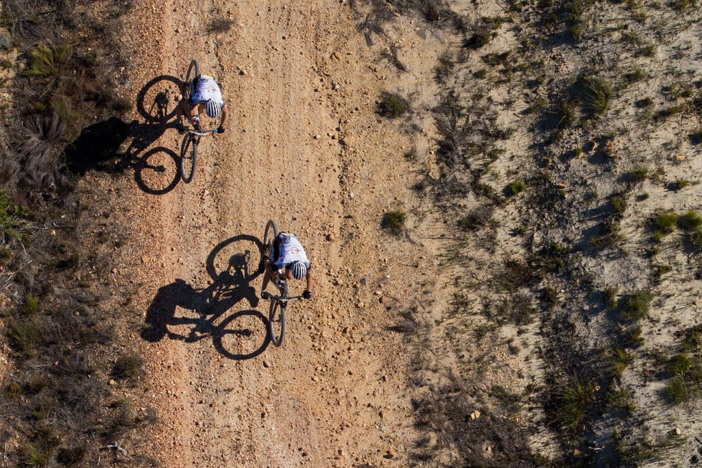 Christoph Sauser and Jaroslav Kulhavy (Investec-Songo-Specialized) from the helicopter