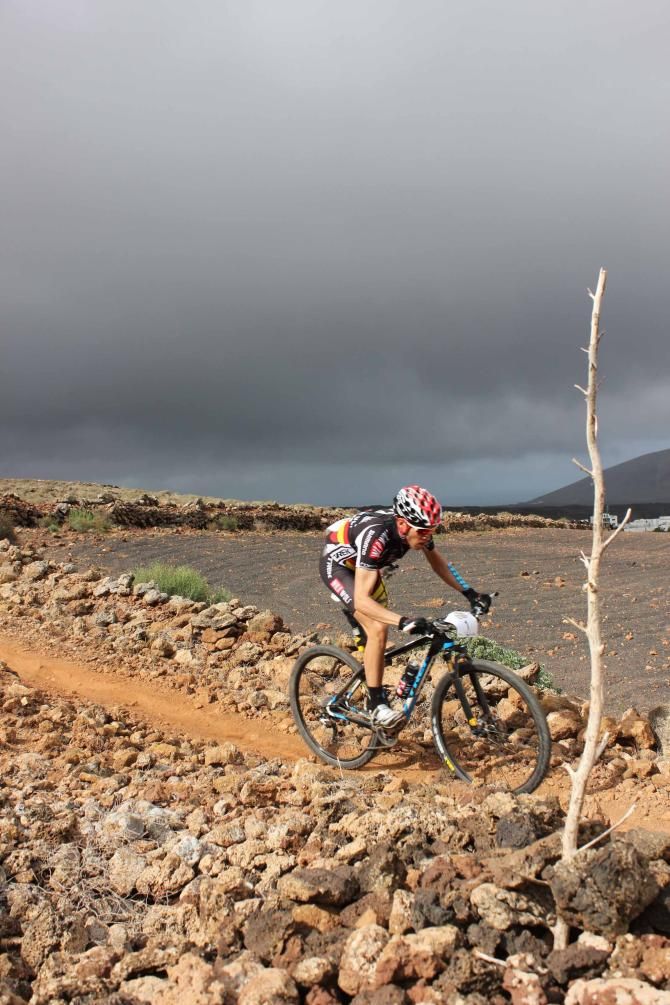 Sergio Mantec&oacute;n in the lead