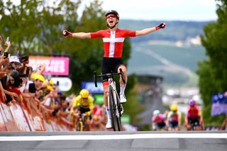 Cecilie Uttrup Ludwig wins stage 3 of Tour de France Femmes