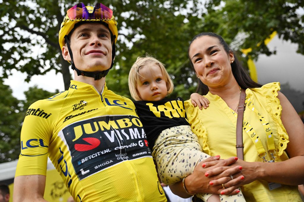 'Taken out of proportion' – Visma-Lease a Bike downplay tension with Jonas Vingegaard at Tour de France amid wife's public criticism