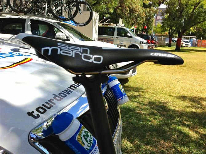 The San Marco Concor saddle is pushed right to the end of the rails with an upright seat post mast
