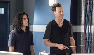 Cisco And H.R. Wells The Flash