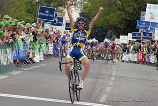 Romain Feillu (Vacansoleil-DCM) was a clear winner on the finishing straight.