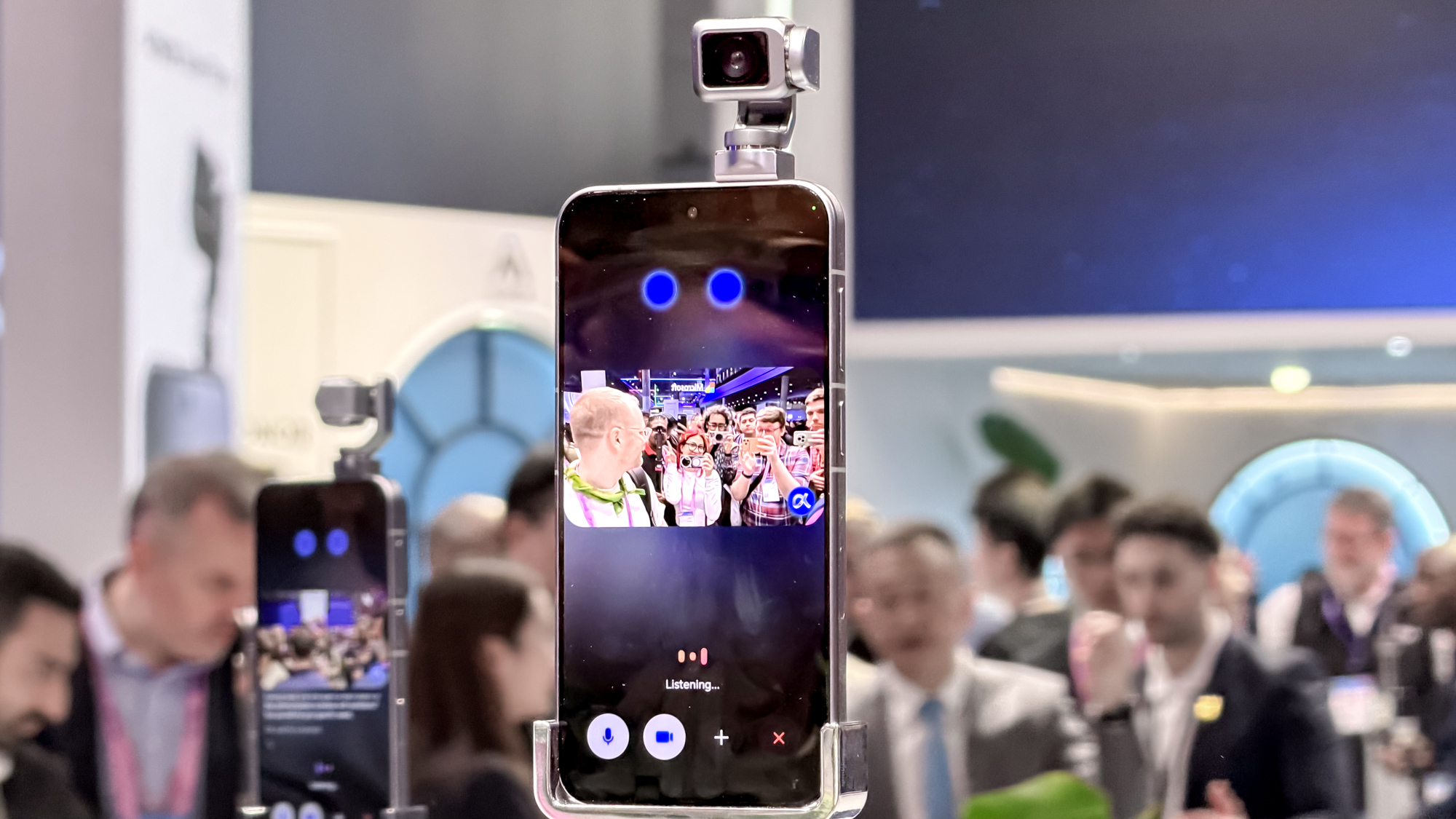 Honor Robot Phone viewing crowd