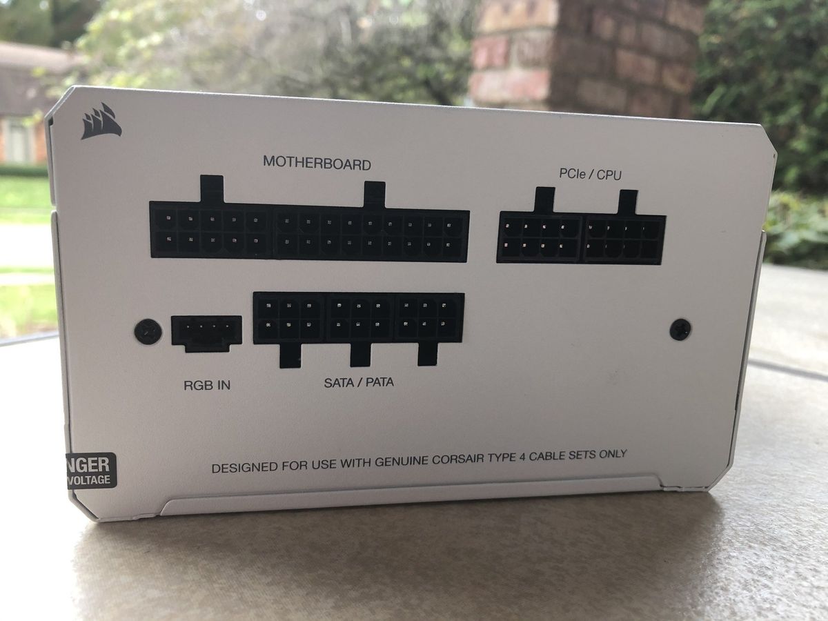 CORSAIR CX550F RGB