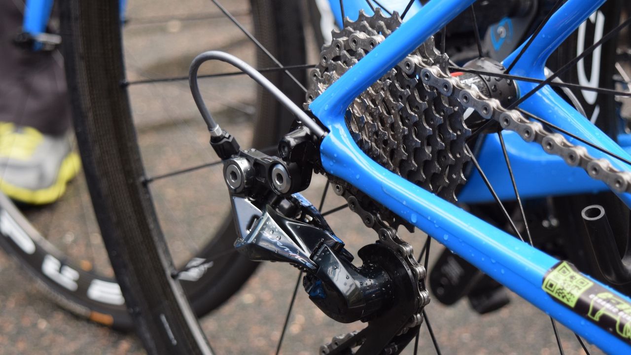 Like many Pro Continental and Continental level teams, Wanty-Groupe Gobert run mechanical groupsets