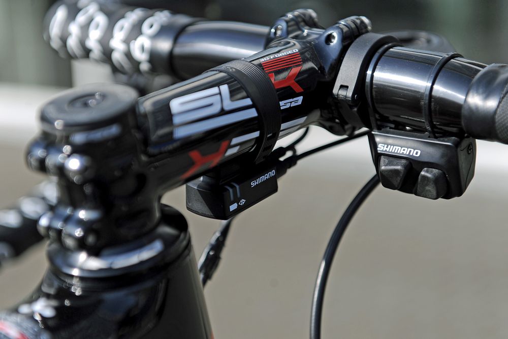 Easy access Di2 sprint shifters