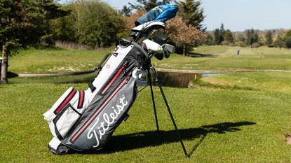 Titleist Players 4 Golf Stand Bag Review - The Left Rough